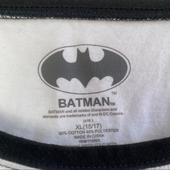 Batman DC Comics Black White Graphic Baseball Tee - Picture 4 of 6